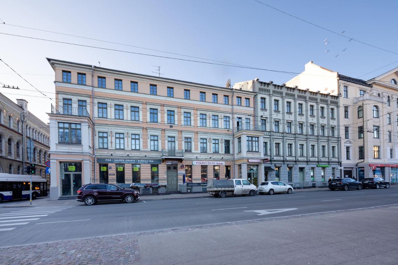 Merkela Loft Apartment Beside Vermanes Park Riga Exteriér fotografie
